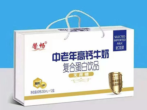 中老年高钙牛奶无蔗糖复合蛋白饮品木盒